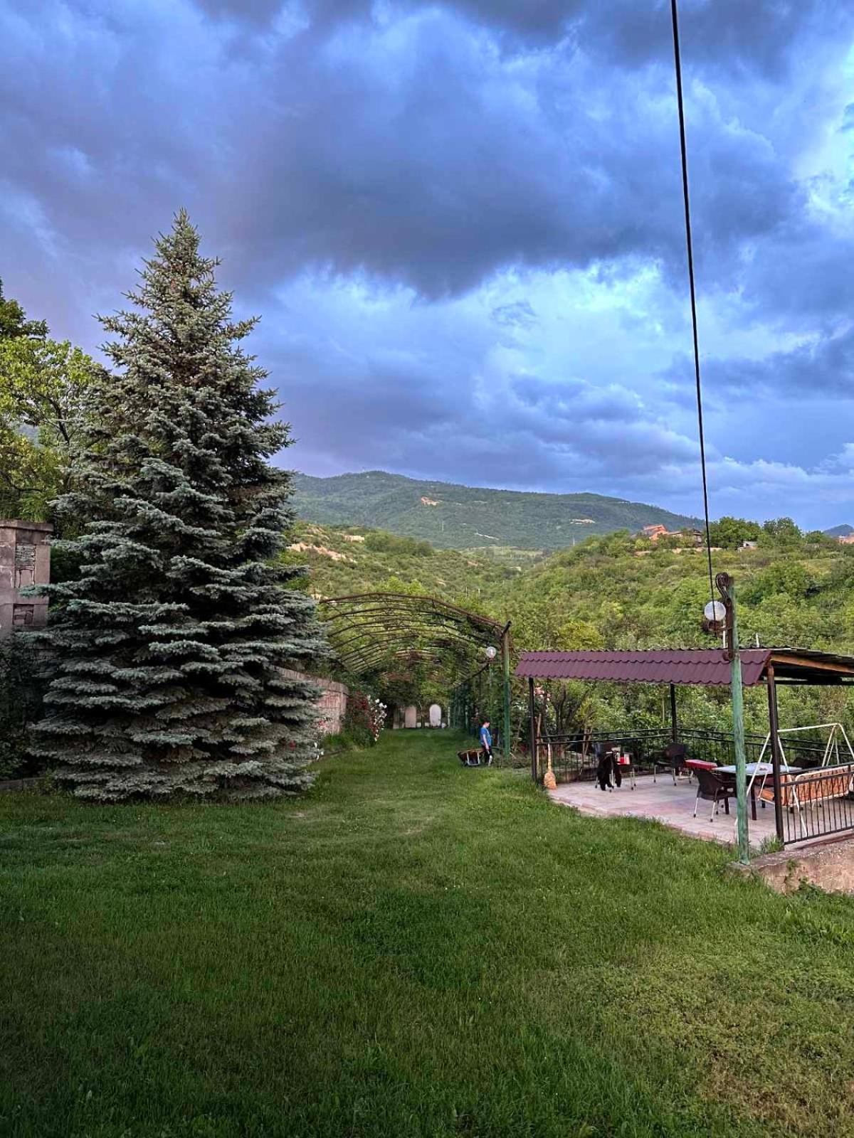 Luse Guest House Idschewan Exterior foto