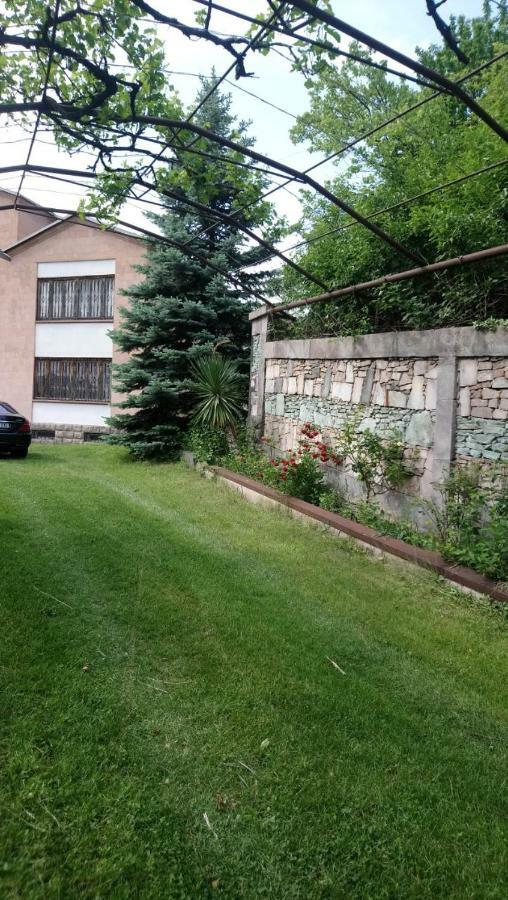 Luse Guest House Idschewan Exterior foto
